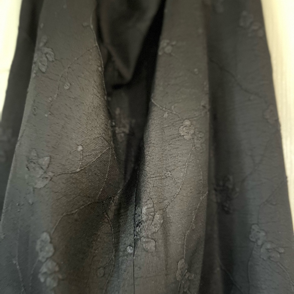 Leslie Fay Black Top and Skirt Size 16 - Picture 5 of 12
